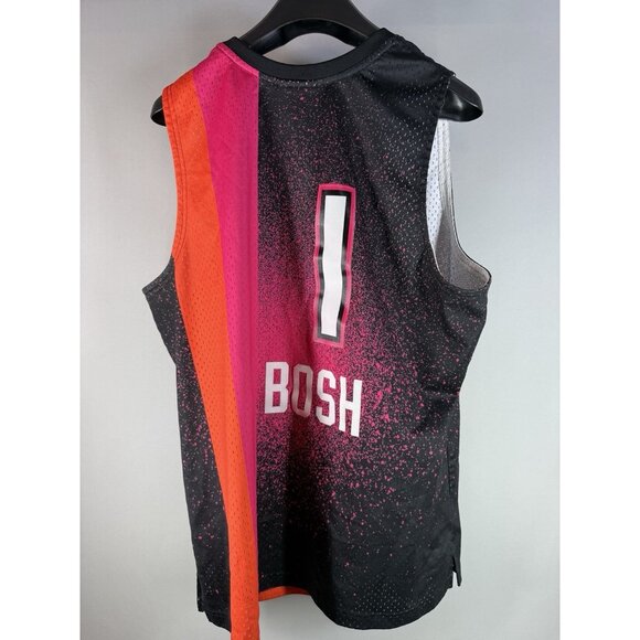 Mitchell & Ness Miami Heat No.1 Chris Bosh 2011-2012 Gradient HWC Jersey Size XL - Picture 8 of 12